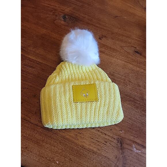 Rare Love Your Melon Yellow Tweety Bird Adult Beanie With Pom New - Picture 1 of 7